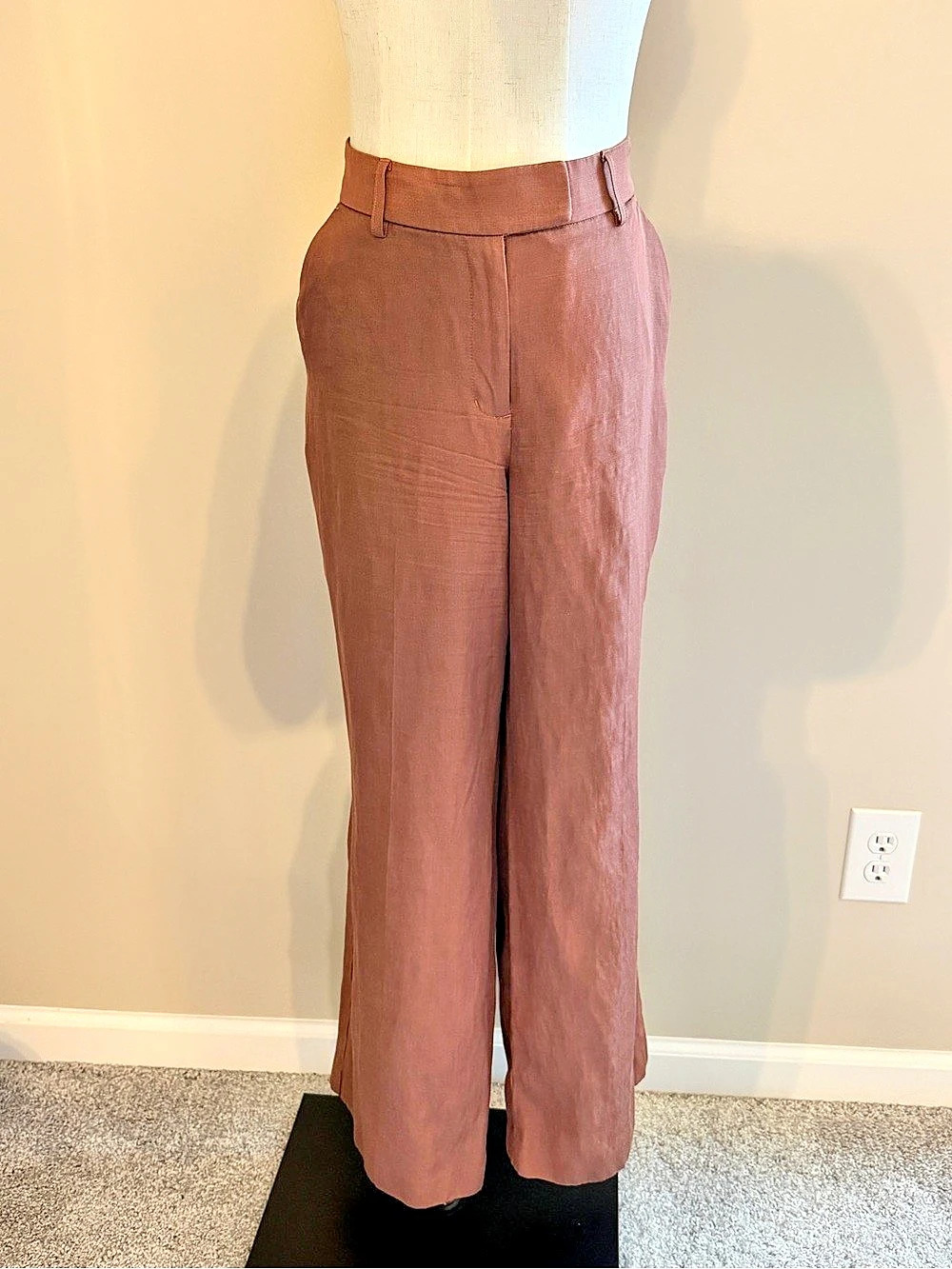 Express Editor Mid-Rise, Wide-Leg Trouser in Rusty Mauve